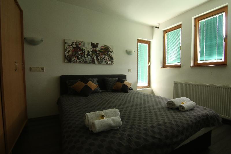 Guest House Like Сараево Екстериор снимка