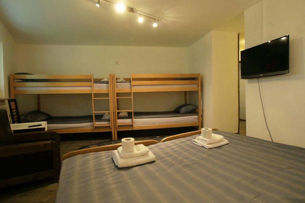 Guest House Like Сараево Екстериор снимка