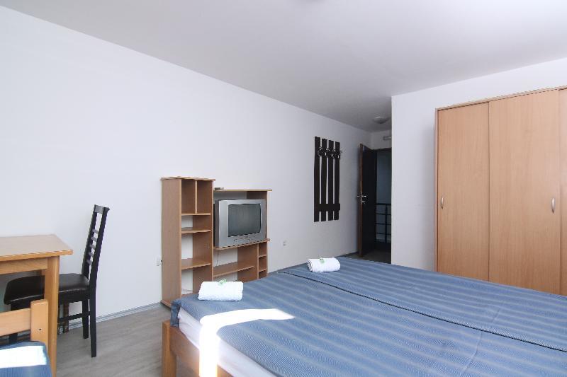 Guest House Like Сараево Екстериор снимка